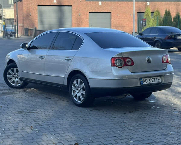 Серый Фольксваген Пассат, объемом двигателя 1.97 л и пробегом 275 тыс. км за 6950 $, фото 94 на Automoto.ua