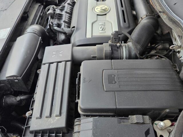 Серый Фольксваген Пассат, объемом двигателя 1.8 л и пробегом 239 тыс. км за 6799 $, фото 18 на Automoto.ua