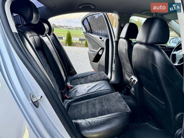 Сірий Фольксваген Пассат, об'ємом двигуна 1.8 л та пробігом 250 тис. км за 5800 $, фото 7 на Automoto.ua