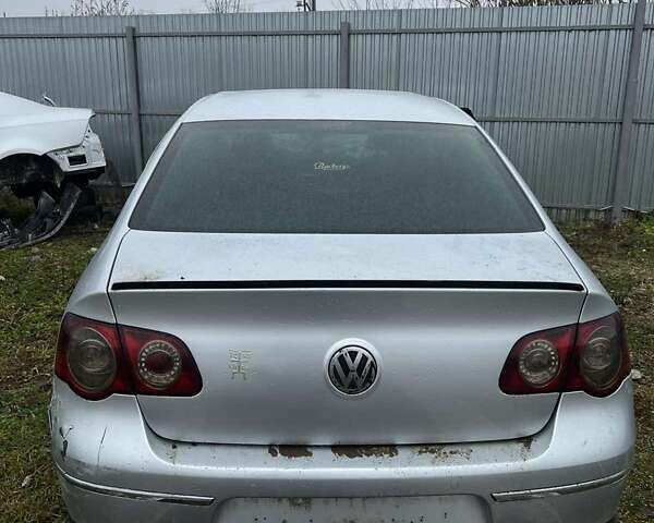 Сірий Фольксваген Пассат, об'ємом двигуна 1.8 л та пробігом 280 тис. км за 1450 $, фото 7 на Automoto.ua