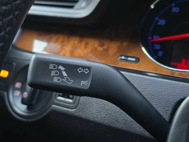 Серый Фольксваген Пассат, объемом двигателя 1.8 л и пробегом 240 тыс. км за 6499 $, фото 4 на Automoto.ua