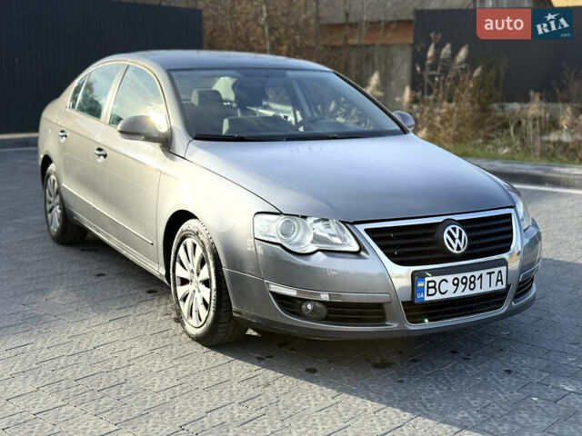 Серый Фольксваген Пассат, объемом двигателя 2 л и пробегом 309 тыс. км за 5900 $, фото 5 на Automoto.ua