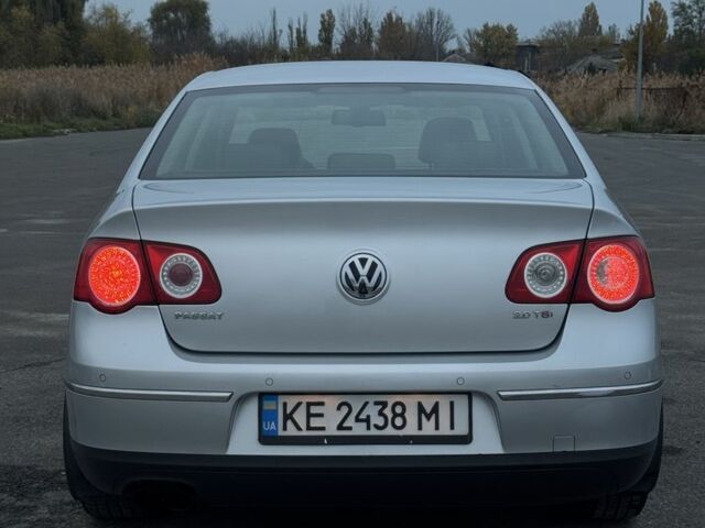 Серый Фольксваген Пассат, объемом двигателя 2 л и пробегом 212 тыс. км за 5800 $, фото 7 на Automoto.ua