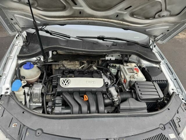 Серый Фольксваген Пассат, объемом двигателя 2 л и пробегом 223 тыс. км за 4700 $, фото 11 на Automoto.ua