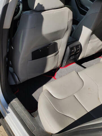 Серый Фольксваген Пассат, объемом двигателя 2 л и пробегом 320 тыс. км за 8000 $, фото 8 на Automoto.ua