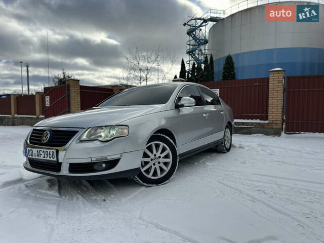 Сірий Фольксваген Пассат, об'ємом двигуна 2 л та пробігом 272 тис. км за 6999 $, фото 3 на Automoto.ua