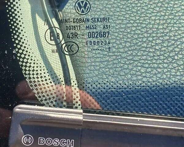 Серый Фольксваген Пассат, объемом двигателя 1.8 л и пробегом 231 тыс. км за 6900 $, фото 14 на Automoto.ua