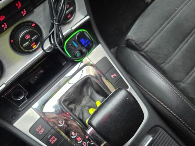 Серый Фольксваген Пассат, объемом двигателя 1.8 л и пробегом 239 тыс. км за 6799 $, фото 14 на Automoto.ua