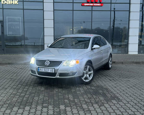 Серый Фольксваген Пассат, объемом двигателя 1.97 л и пробегом 275 тыс. км за 6950 $, фото 82 на Automoto.ua