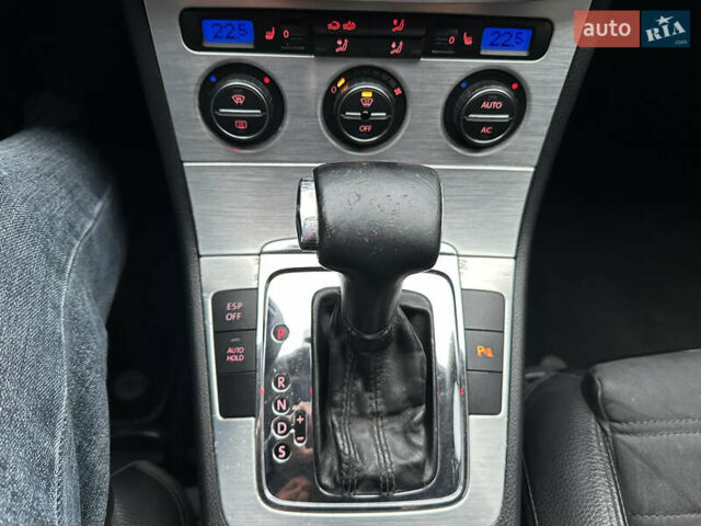 Сірий Фольксваген Пассат, об'ємом двигуна 2 л та пробігом 231 тис. км за 6250 $, фото 26 на Automoto.ua