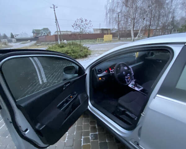 Сірий Фольксваген Пассат, об'ємом двигуна 1.8 л та пробігом 188 тис. км за 7000 $, фото 8 на Automoto.ua