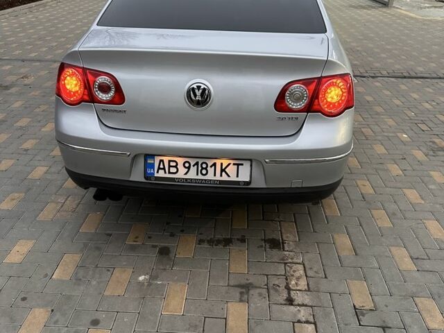 Серый Фольксваген Пассат, объемом двигателя 2 л и пробегом 370 тыс. км за 7300 $, фото 2 на Automoto.ua