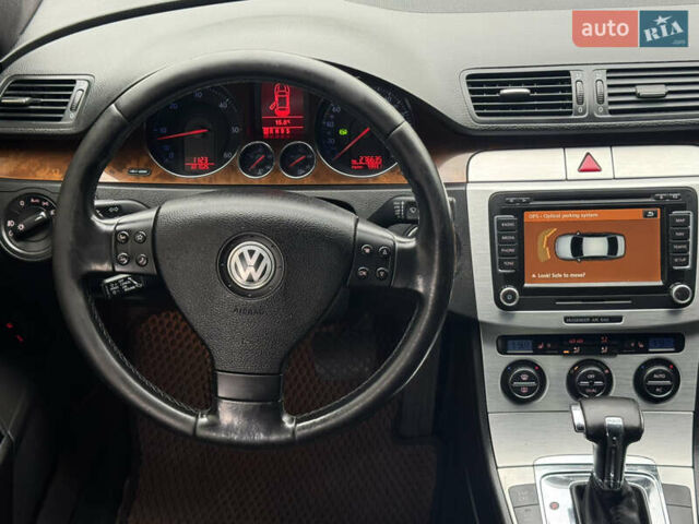 Серый Фольксваген Пассат, объемом двигателя 1.97 л и пробегом 275 тыс. км за 6750 $, фото 8 на Automoto.ua