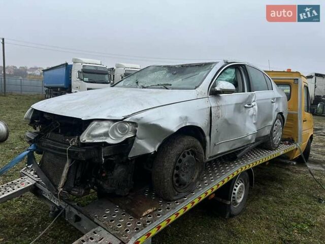 Сірий Фольксваген Пассат, об'ємом двигуна 1.8 л та пробігом 280 тис. км за 1450 $, фото 1 на Automoto.ua