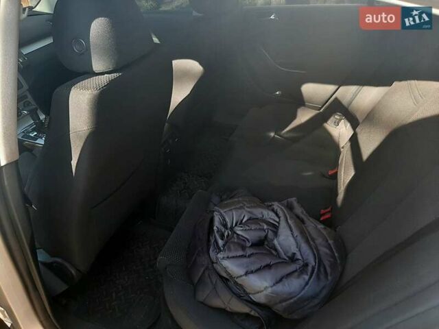 Серый Фольксваген Пассат, объемом двигателя 1.8 л и пробегом 229 тыс. км за 7550 $, фото 9 на Automoto.ua