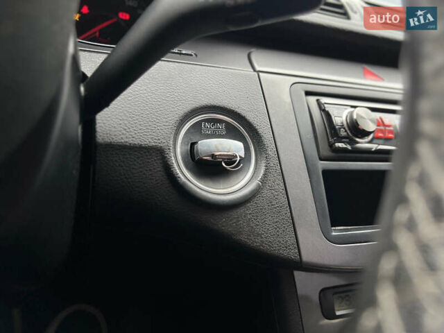 Серый Фольксваген Пассат, объемом двигателя 1.8 л и пробегом 292 тыс. км за 6500 $, фото 23 на Automoto.ua