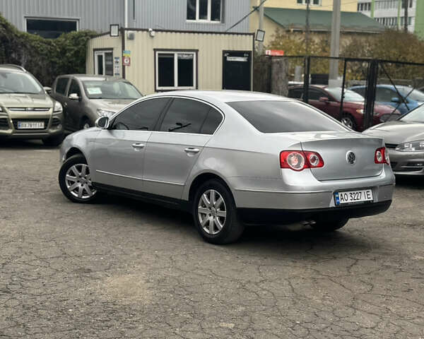 Серый Фольксваген Пассат, объемом двигателя 1.97 л и пробегом 275 тыс. км за 6750 $, фото 27 на Automoto.ua