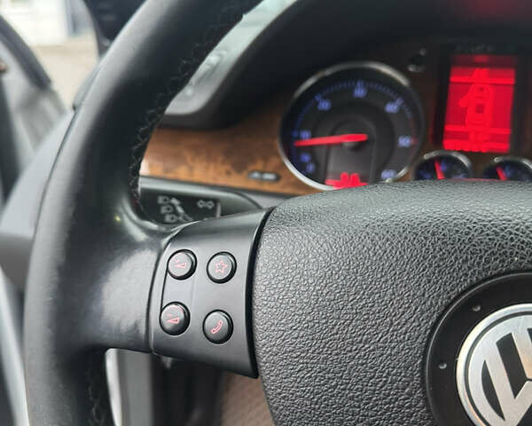 Серый Фольксваген Пассат, объемом двигателя 1.97 л и пробегом 275 тыс. км за 6950 $, фото 47 на Automoto.ua