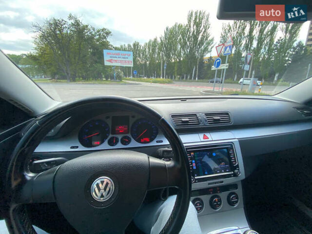 Серый Фольксваген Пассат, объемом двигателя 1.8 л и пробегом 230 тыс. км за 6300 $, фото 4 на Automoto.ua