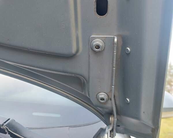 Серый Фольксваген Пассат, объемом двигателя 1.8 л и пробегом 230 тыс. км за 7500 $, фото 33 на Automoto.ua