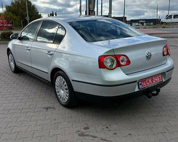 Фольксваген Пассат 2009 в Виннице на Automoto.ua Серый Фольксваген Пассат, объемом двигателя 1.6 л и пробегом 194 тыс. км за 8299 $, фото 110 на Automoto.ua