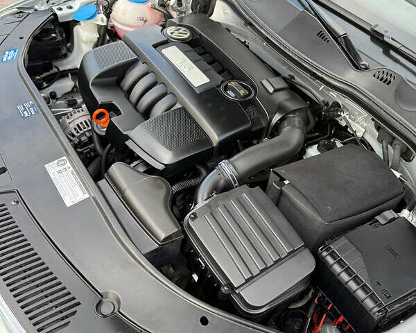 Фольксваген Пассат 2009 в Виннице на Automoto.ua Серый Фольксваген Пассат, объемом двигателя 1.6 л и пробегом 194 тыс. км за 7999 $, фото 74 на Automoto.ua