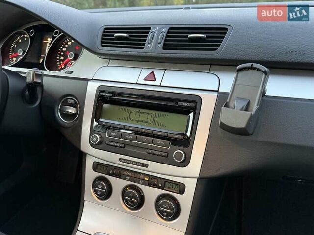 Сірий Фольксваген Пассат, об'ємом двигуна 1.4 л та пробігом 247 тис. км за 6999 $, фото 50 на Automoto.ua