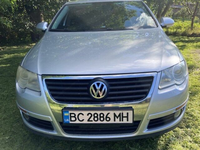 Сірий Фольксваген Пассат, об'ємом двигуна 2 л та пробігом 213 тис. км за 6600 $, фото 1 на Automoto.ua