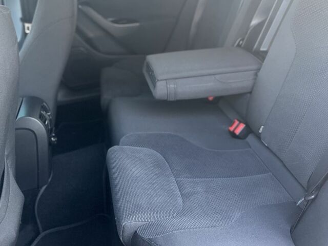 Сірий Фольксваген Пассат, об'ємом двигуна 1.8 л та пробігом 291 тис. км за 6000 $, фото 11 на Automoto.ua