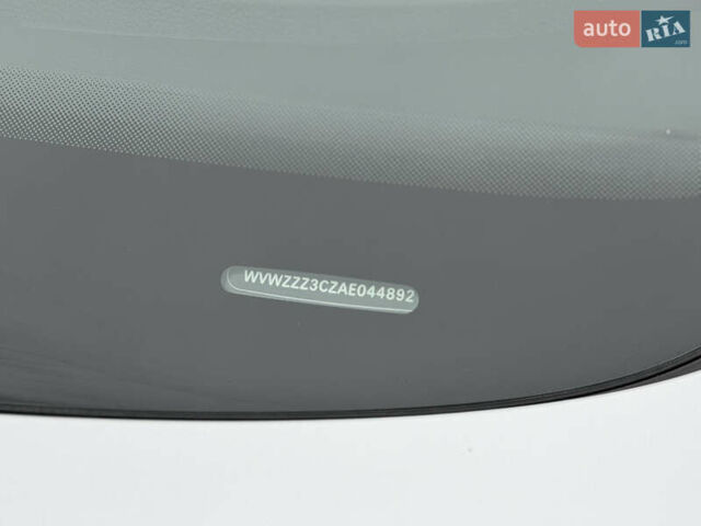 Сірий Фольксваген Пассат, об'ємом двигуна 1.6 л та пробігом 217 тис. км за 8999 $, фото 24 на Automoto.ua