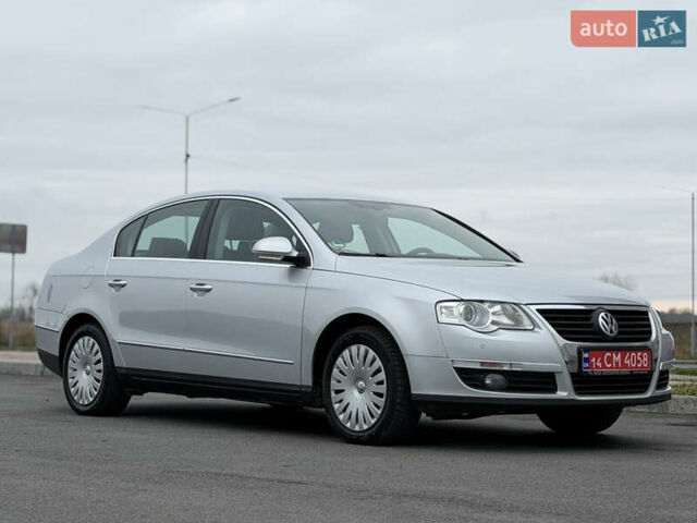 Сірий Фольксваген Пассат, об'ємом двигуна 1.6 л та пробігом 217 тис. км за 8999 $, фото 2 на Automoto.ua