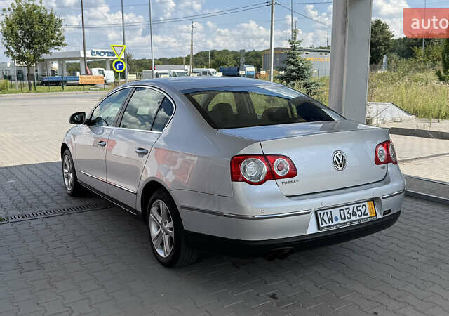 Сірий Фольксваген Пассат, об'ємом двигуна 1.8 л та пробігом 137 тис. км за 8399 $, фото 95 на Automoto.ua