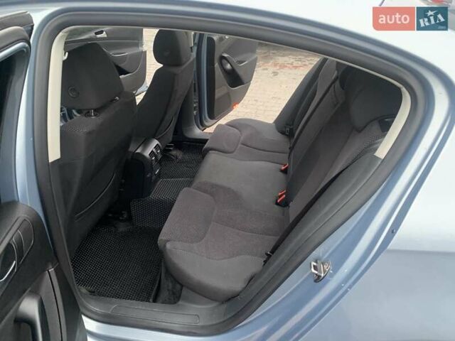 Серый Фольксваген Пассат, объемом двигателя 1.4 л и пробегом 191 тыс. км за 7500 $, фото 29 на Automoto.ua