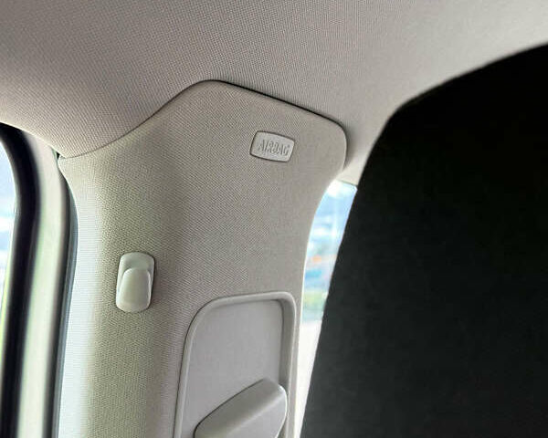 Фольксваген Пассат 2009 в Виннице на Automoto.ua Серый Фольксваген Пассат, объемом двигателя 1.6 л и пробегом 194 тыс. км за 7999 $, фото 86 на Automoto.ua