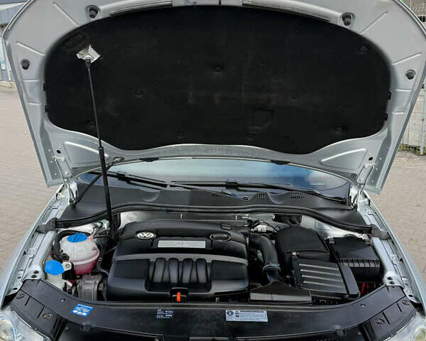 Фольксваген Пассат 2009 в Виннице на Automoto.ua Серый Фольксваген Пассат, объемом двигателя 1.6 л и пробегом 194 тыс. км за 7999 $, фото 40 на Automoto.ua