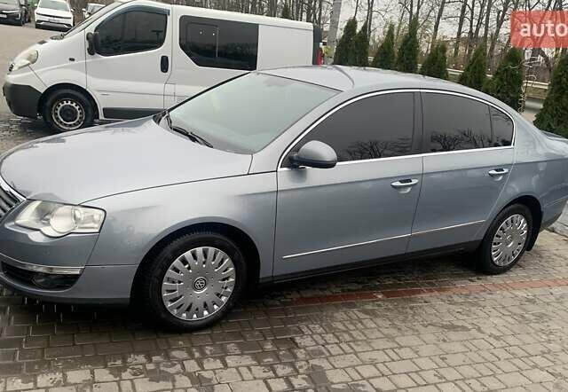 Серый Фольксваген Пассат, объемом двигателя 1.4 л и пробегом 191 тыс. км за 7500 $, фото 3 на Automoto.ua