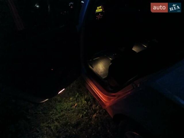 Серый Фольксваген Пассат, объемом двигателя 1.8 л и пробегом 231 тыс. км за 7000 $, фото 21 на Automoto.ua