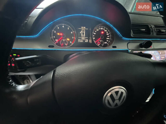 Серый Фольксваген Пассат, объемом двигателя 1.8 л и пробегом 220 тыс. км за 6700 $, фото 3 на Automoto.ua