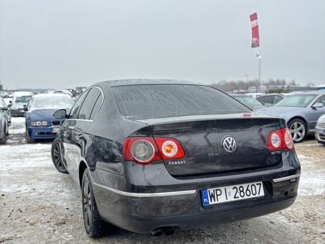 Сірий Фольксваген Пассат, об'ємом двигуна 2 л та пробігом 258 тис. км за 2400 $, фото 2 на Automoto.ua
