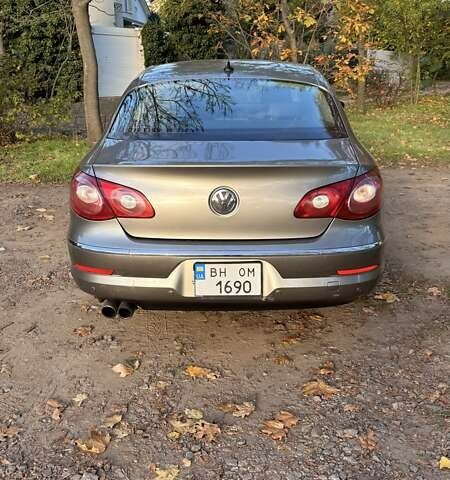 Серый Фольксваген Пассат, объемом двигателя 2 л и пробегом 212 тыс. км за 9500 $, фото 11 на Automoto.ua