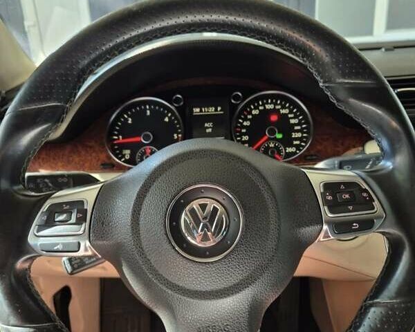 Сірий Фольксваген Пассат, об'ємом двигуна 1.97 л та пробігом 277 тис. км за 8800 $, фото 12 на Automoto.ua