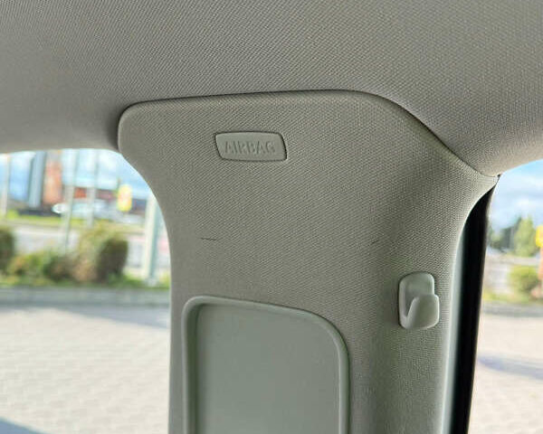 Фольксваген Пассат 2009 в Виннице на Automoto.ua Серый Фольксваген Пассат, объемом двигателя 1.6 л и пробегом 194 тыс. км за 7999 $, фото 47 на Automoto.ua