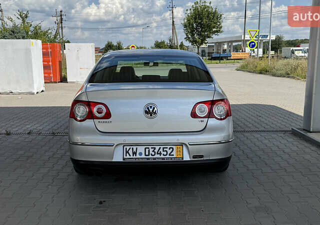 Сірий Фольксваген Пассат, об'ємом двигуна 1.8 л та пробігом 137 тис. км за 8399 $, фото 94 на Automoto.ua