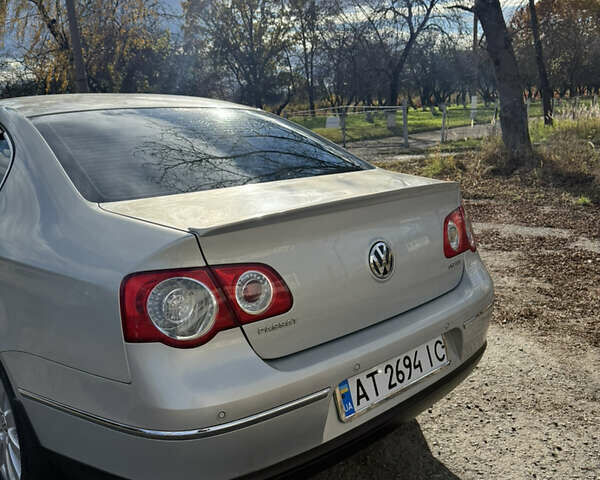 Фольксваген Пассат 2010 в Калуше на Automoto.ua Серый Фольксваген Пассат, объемом двигателя 2 л и пробегом 350 тыс. км за 6900 $, фото 8 на Automoto.ua