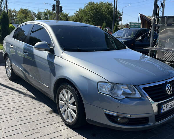 Серый Фольксваген Пассат, объемом двигателя 2 л и пробегом 310 тыс. км за 8000 $, фото 2 на Automoto.ua