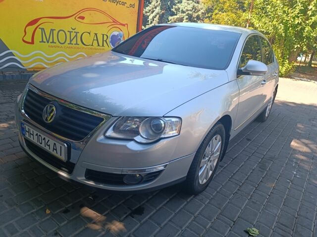 Серый Фольксваген Пассат, объемом двигателя 1.8 л и пробегом 189 тыс. км за 6800 $, фото 2 на Automoto.ua