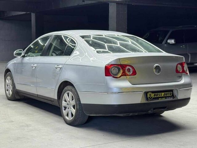 Фольксваген Пассат 2010 в Черновцах на Automoto.ua Серый Фольксваген Пассат, объемом двигателя 1.4 л и пробегом 195 тыс. км за 7600 $, фото 3 на Automoto.ua