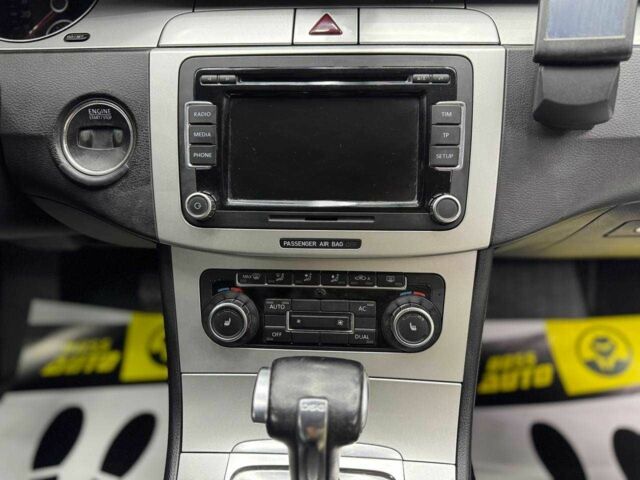 Фольксваген Пассат 2010 в Черновцах на Automoto.ua Серый Фольксваген Пассат, объемом двигателя 1.4 л и пробегом 195 тыс. км за 7600 $, фото 19 на Automoto.ua