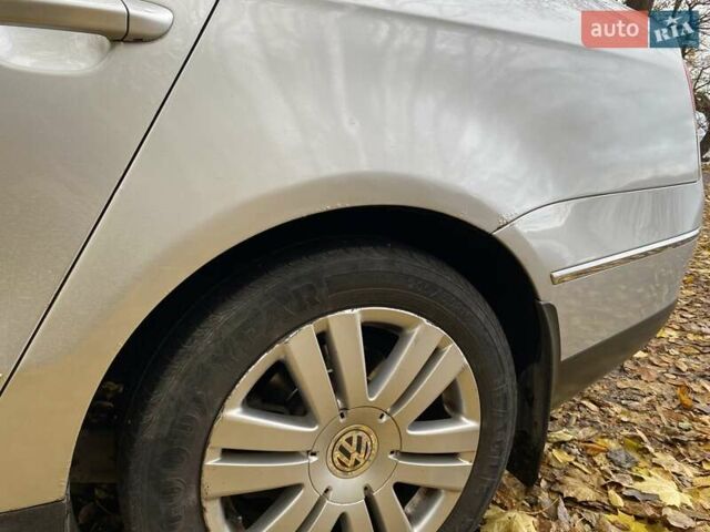 Сірий Фольксваген Пассат, об'ємом двигуна 1.8 л та пробігом 326 тис. км за 6700 $, фото 7 на Automoto.ua