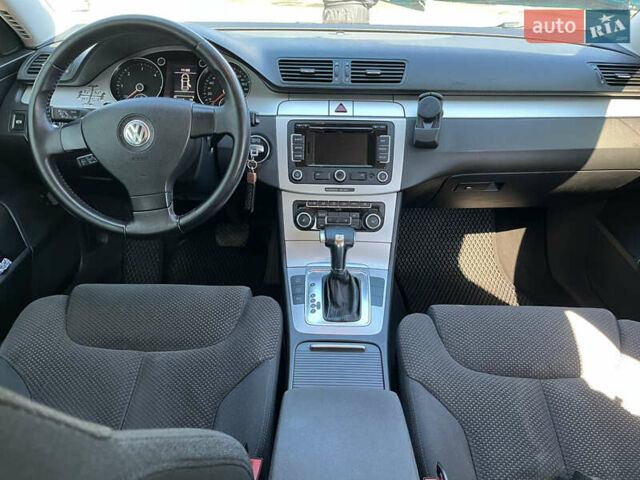 Серый Фольксваген Пассат, объемом двигателя 2 л и пробегом 310 тыс. км за 8000 $, фото 19 на Automoto.ua